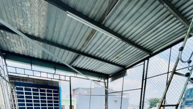 Bán nhà Quận 12, Nhà đẹp 3 tầng 104m2, KV Trung Tâm, Mặt tiền Trương Thị Hoa Q12, Nhỉnh 9 Tỷ, Còn Thương lượng